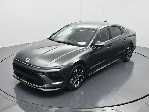 Used 2025 Hyundai Sonata SEL AWD/4WD image 28