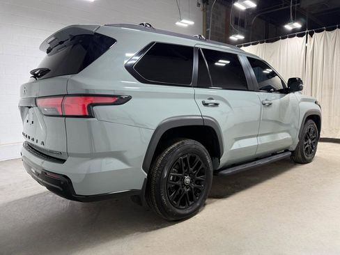 Used 2025 Toyota Sequoia Limited w/ Tow Technology Package image 4