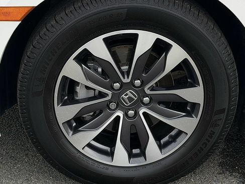 Used 2024 Honda Odyssey EX-L image 7