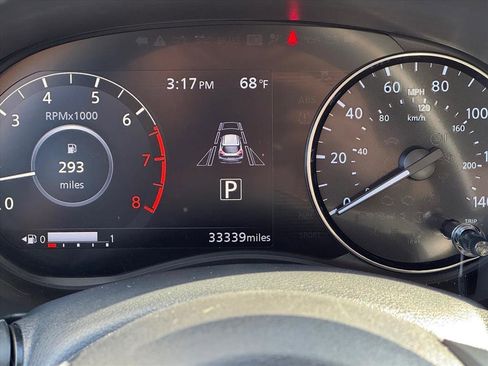 Certified 2024 Nissan Kicks SV image 18