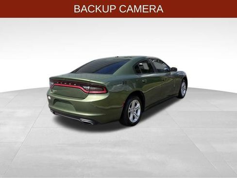 Used 2019 Dodge Charger SXT RWD image 7