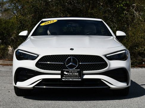 Used 2025 Mercedes-Benz CLE 300 4MATIC Cabriolet image 9