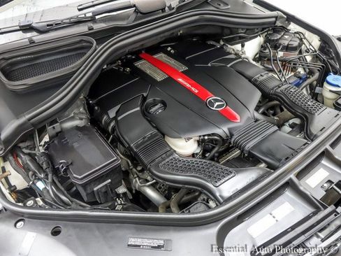Used 2018 Mercedes-Benz GLE 43 AMG 4MATIC image 38