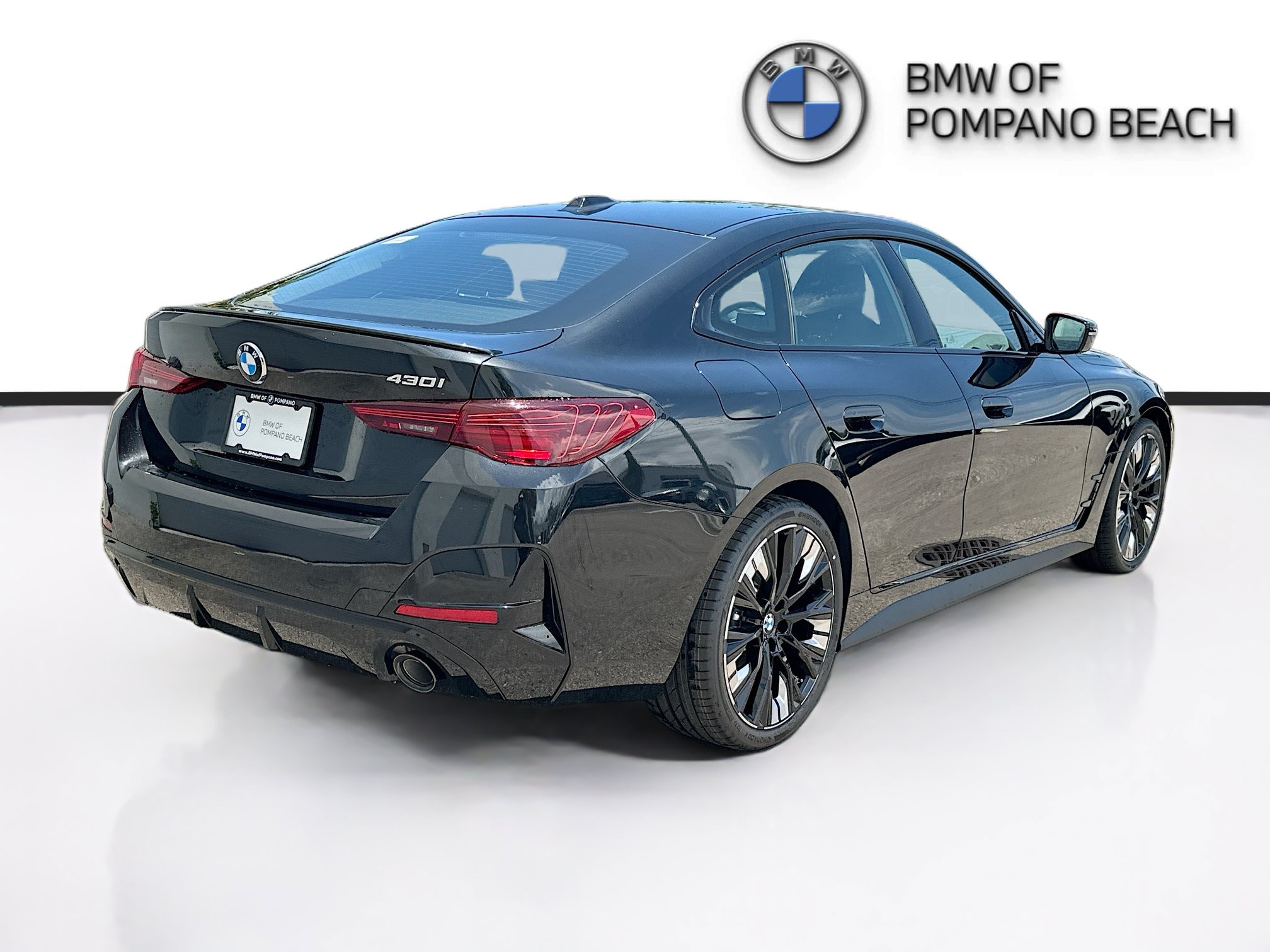 New 2026 BMW 430i w/ M Sport Package RWD image 6