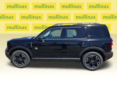 Used 2025 Ford Bronco Sport Outer Banks w/ Outer Banks Tech Package+ AWD/4WD image 11