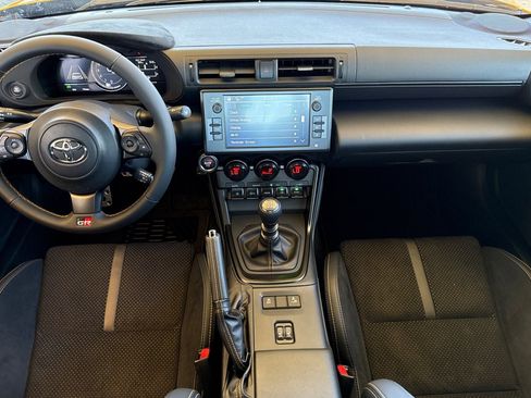 New 2026 Toyota GR86 YUZU Limited image 15