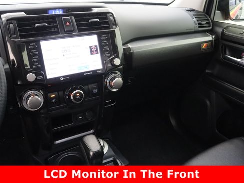 Certified 2023 Toyota 4Runner 40th Anniversary SE image 16