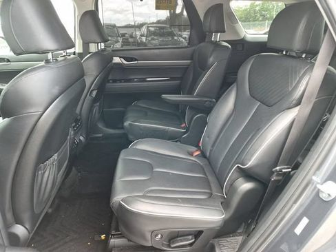 Used 2024 Hyundai Palisade SEL w/ Premium Package FWD image 14
