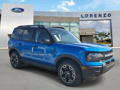 New 2026 Ford Bronco Sport Outer Banks AWD/4WD image 3