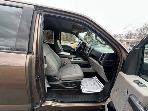 Used 2016 Ford F150 XLT w/ Equipment Group 302A Luxury image 13