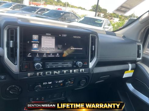 Certified 2026 Nissan Frontier SV w/ All-Weather Content Package AWD/4WD image 16