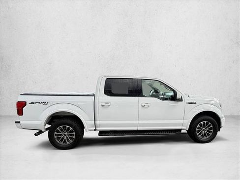 Used 2018 Ford F150 Lariat w/ Equipment Group 502A Luxury AWD/4WD image 4