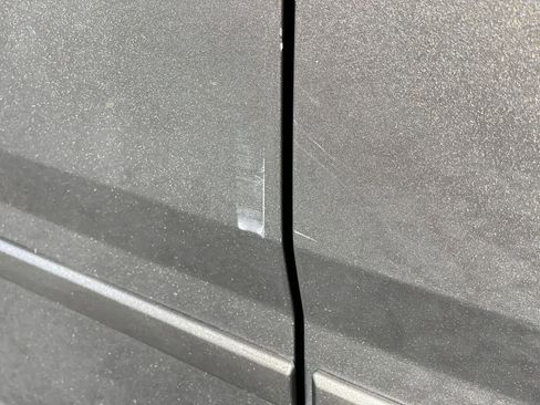 Used 2016 Chevrolet Suburban LTZ AWD/4WD image 33