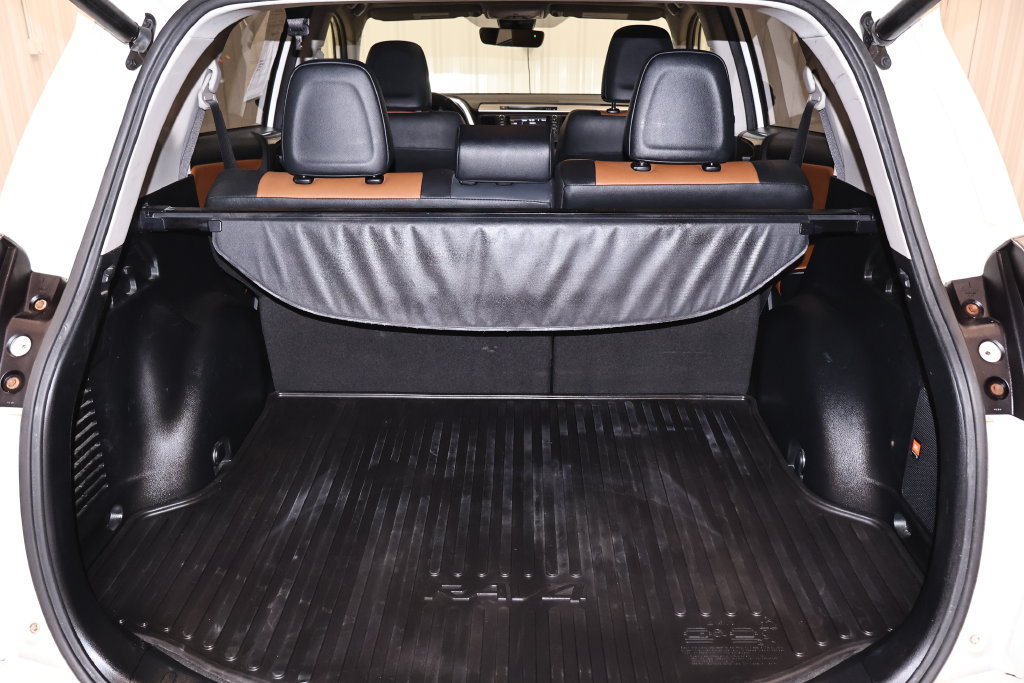 Used 2018 Toyota RAV4 Limited w/ All Weather Liner Package AWD/4WD image 35
