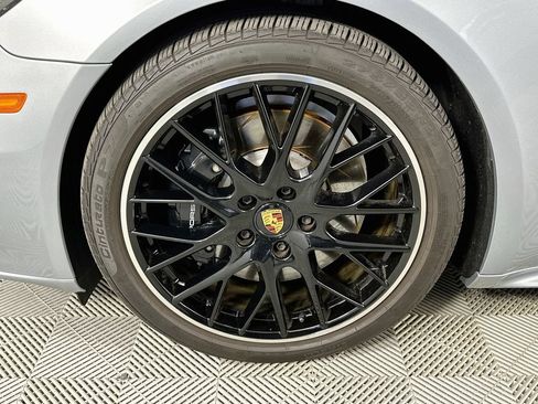 Used 2023 Porsche Panamera GTS AWD/4WD image 32