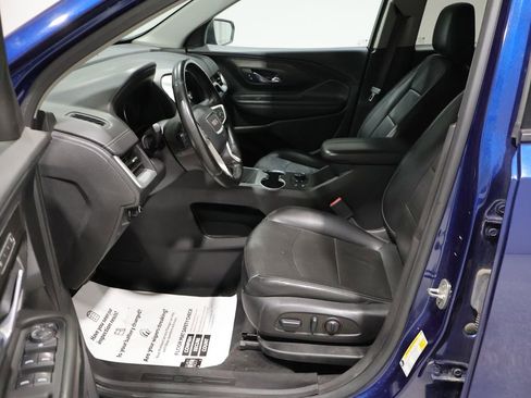 Used 2023 GMC Terrain SLT AWD/4WD image 19