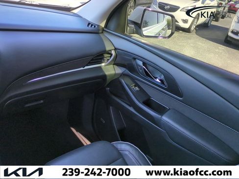 Used 2020 Chevrolet Traverse High Country w/ LPO, Floor Liner Package image 17