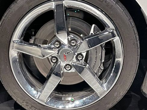 Used 2014 Chevrolet Corvette Stingray Coupe RWD image 13