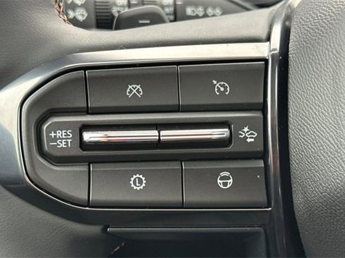 Used 2024 GMC Acadia AT4 w/ Super Cruise Package image 38