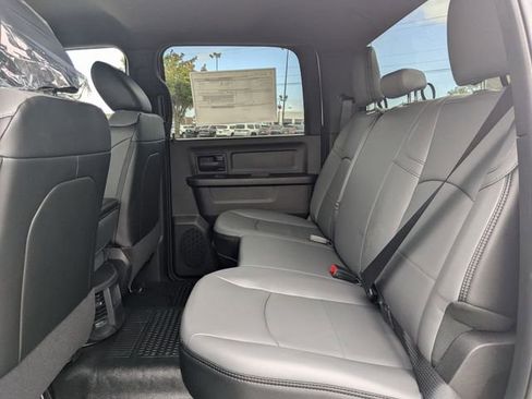 New 2024 RAM 3500 Tradesman w/ Safety Group AWD/4WD image 28