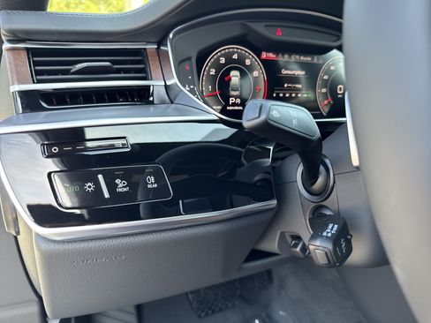 New 2026 Audi A8 L 3.0T AWD/4WD image 31