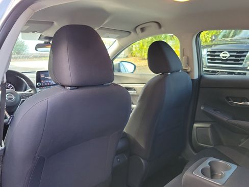 Used 2021 Nissan Sentra SV w/ Trunk Package FWD image 13