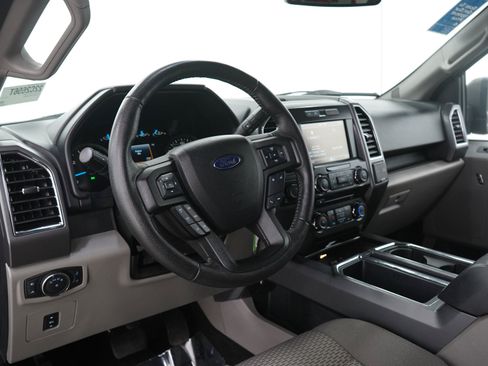 Used 2015 Ford F150 XLT w/ Equipment Group 302A Luxury AWD/4WD image 26