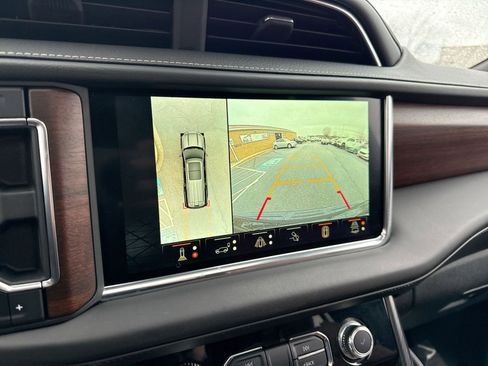 Used 2024 GMC Yukon Denali Ultimate image 19