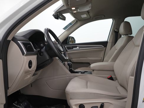 Used 2019 Volkswagen Atlas SE w/ Towing Package AWD/4WD image 25