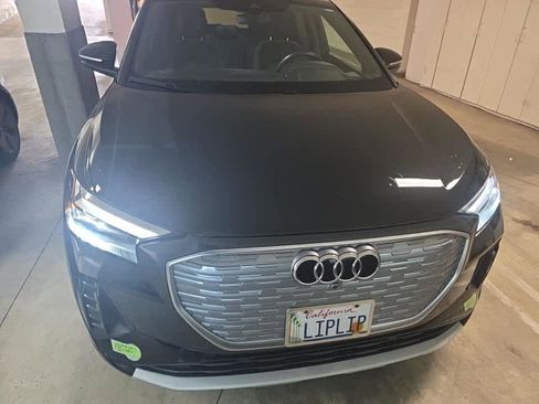 Used 2023 Audi Q4 e-tron Premium Plus w/ Premium Plus RWD image 2
