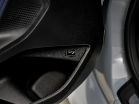 Used 2023 BMW M2 w/ Lighting Package RWD image 46