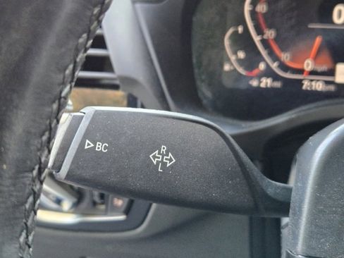 Used 2021 BMW X3 xDrive30i w/ M Sport Package image 32