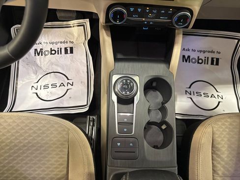 Used 2022 Ford Escape SE w/ Convenience Package image 19