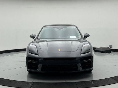 Used 2025 Porsche Panamera 4 image 6