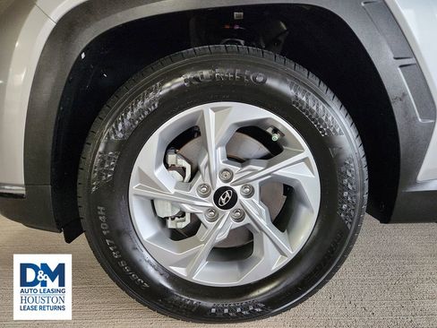Used 2023 Hyundai Tucson SE FWD image 18
