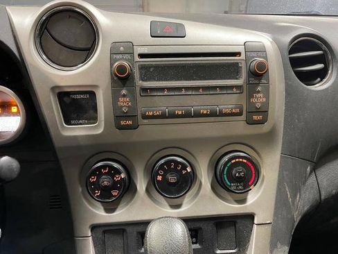 Used 2010 Toyota Matrix image 35