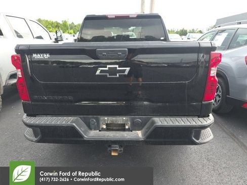 Used 2024 Chevrolet Silverado 1500 W/T w/ WT Value Package AWD/4WD image 12