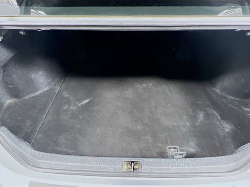 Used 2018 Toyota Camry SE image 22