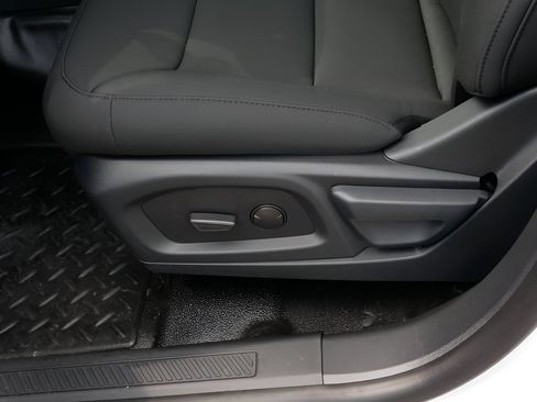Used 2026 Ford Explorer 4WD Police Interceptor image 15