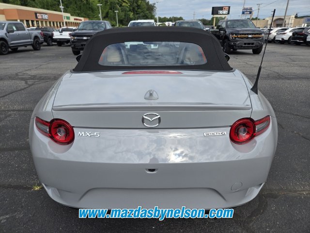 New 2026 MAZDA MX-5 Miata Grand Touring w/ Weather Package RWD image 5