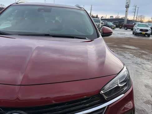 Used 2022 Buick Encore GX Essence w/ Experience Buick Package image 26