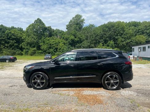 Used 2020 Buick Enclave Essence w/ Sport Touring Edition AWD/4WD image 5