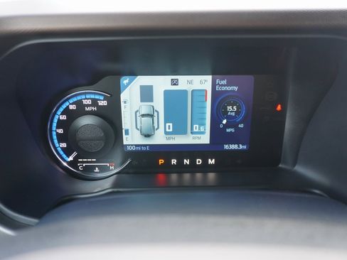 Used 2022 Ford Bronco Outer Banks image 11