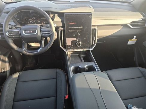 New 2026 GMC Acadia AT4 image 13