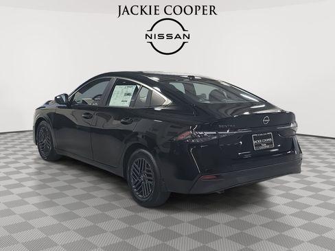 New 2026 Nissan Sentra SV w/ SV Convenience Package FWD image 7