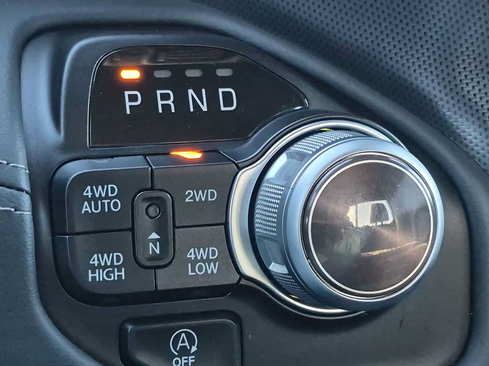 Used 2022 RAM 1500 Limited w/ Body Color Bumper Group AWD/4WD image 30