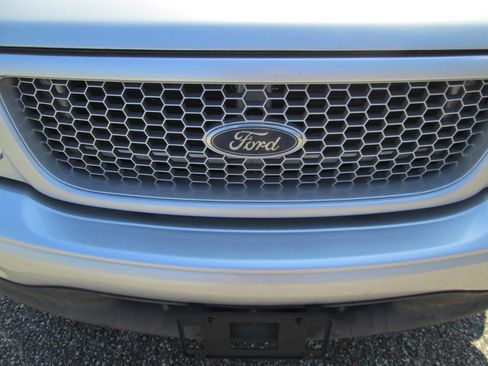 Used 2002 Ford F150 XLT RWD image 17