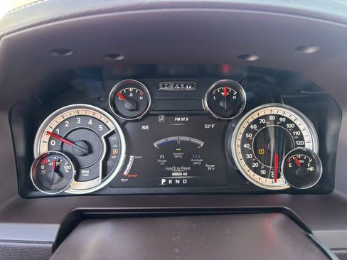 Used 2018 RAM 2500 Laramie w/ Convenience Group image 4