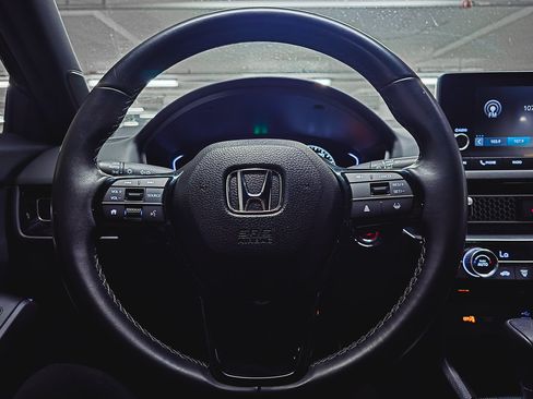 Used 2024 Honda Civic Sport image 22