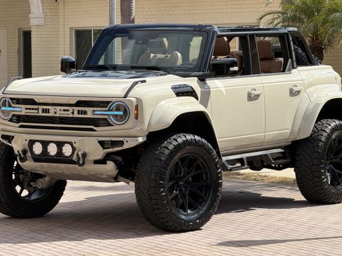 Used 2025 Ford Bronco Raptor AWD/4WD image 46